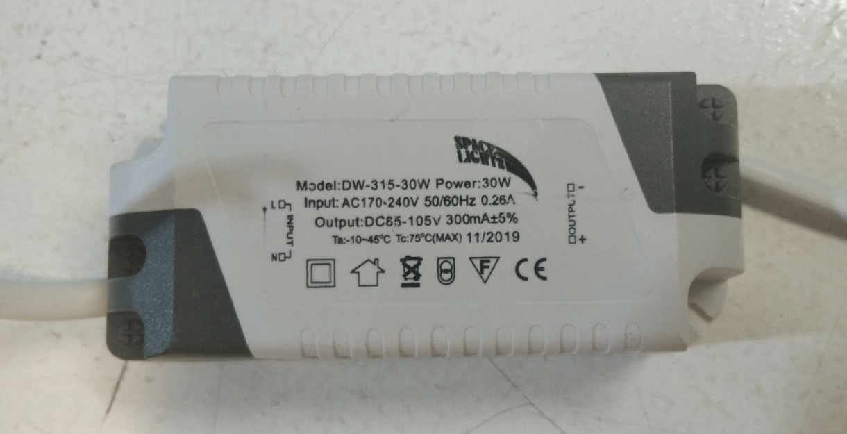 Space Lights COB 315 Used A N/A Round LED Ceiling lamps N/A Indoor